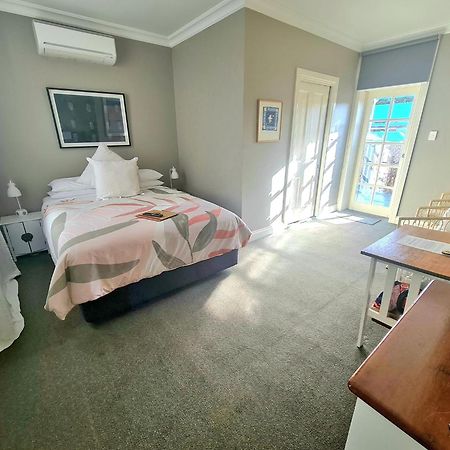 Athelstane House Hotel Куинсклиф Екстериор снимка