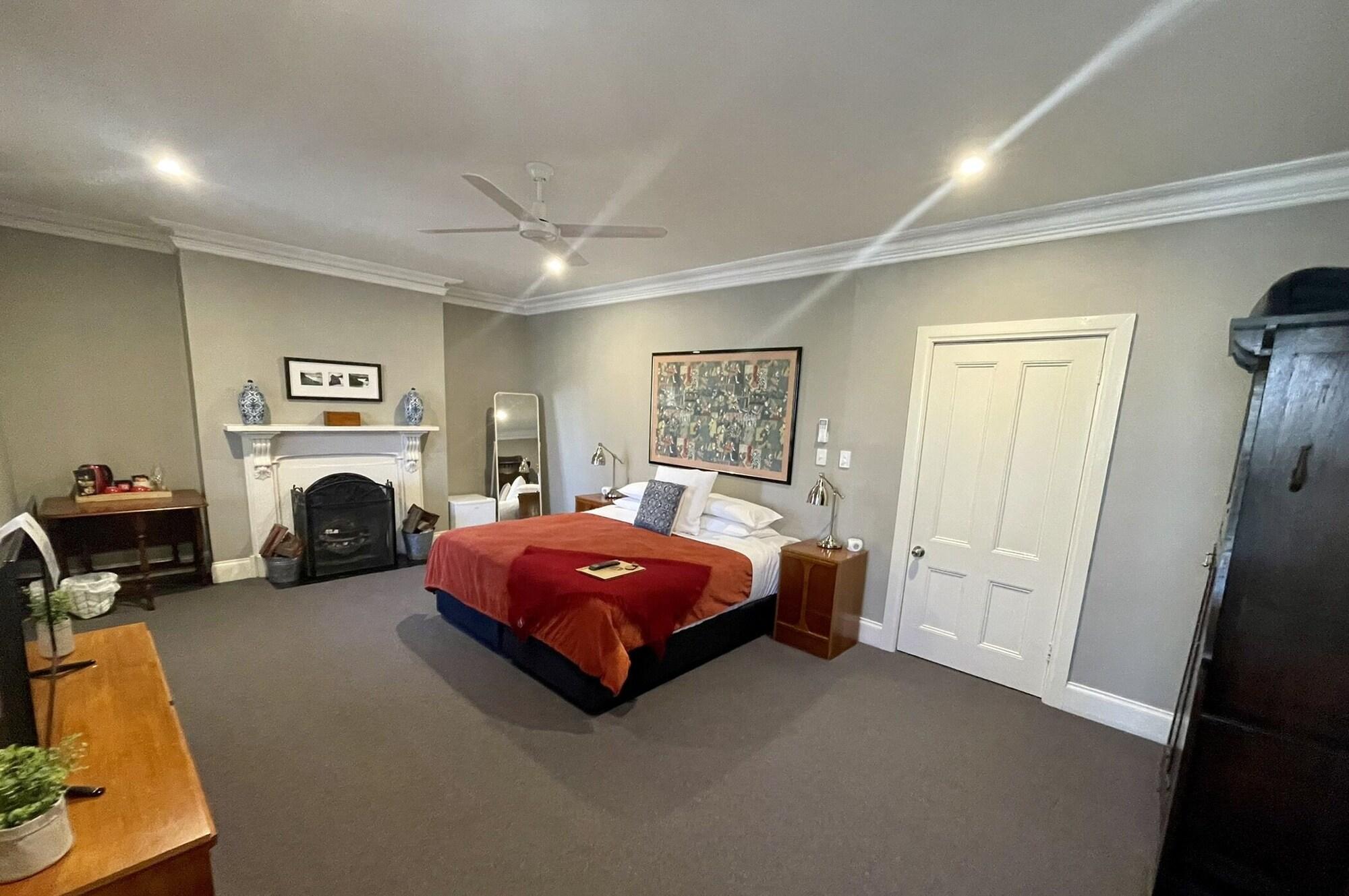 Athelstane House Hotel Куинсклиф Екстериор снимка