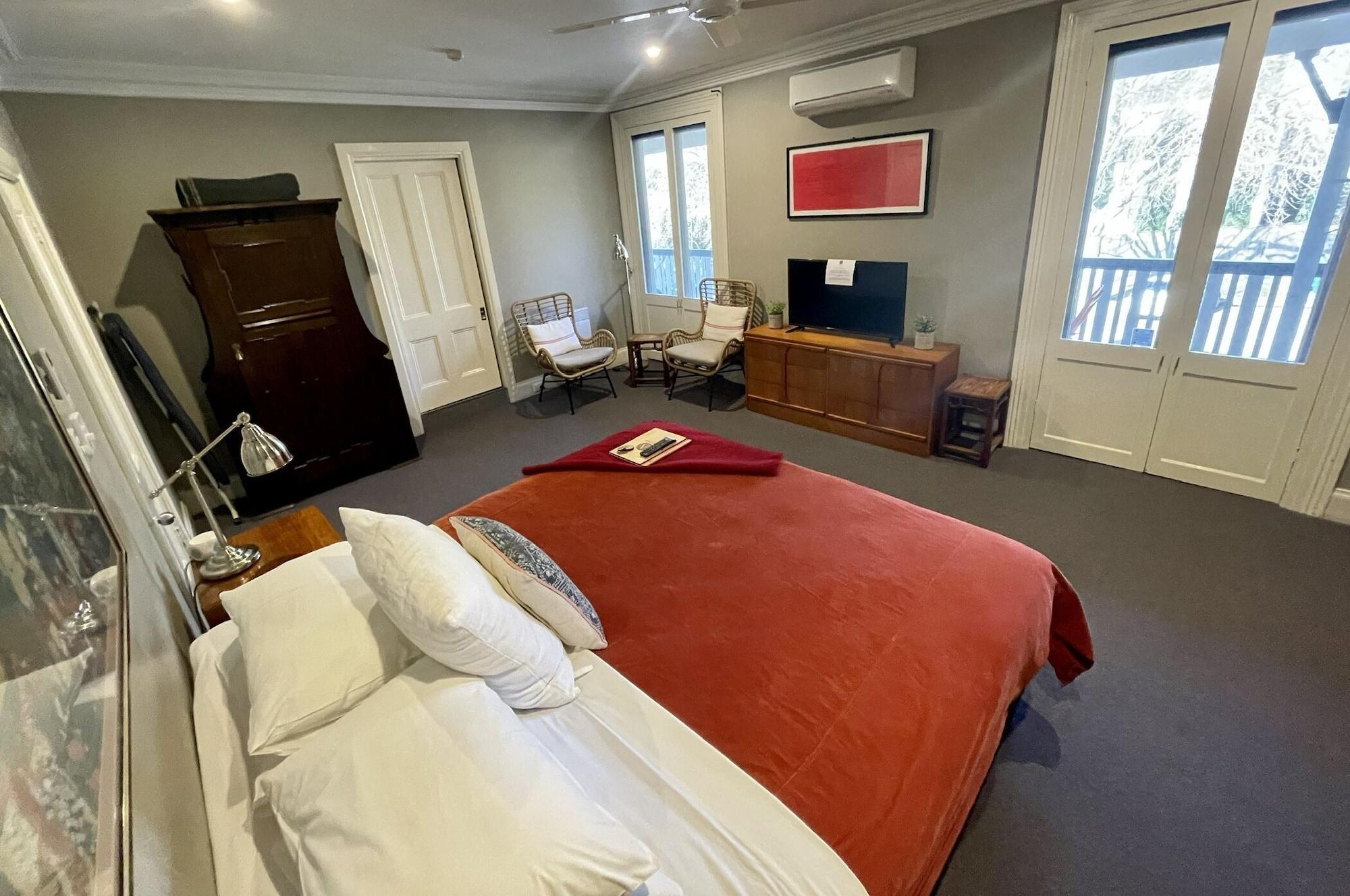 Athelstane House Hotel Куинсклиф Екстериор снимка