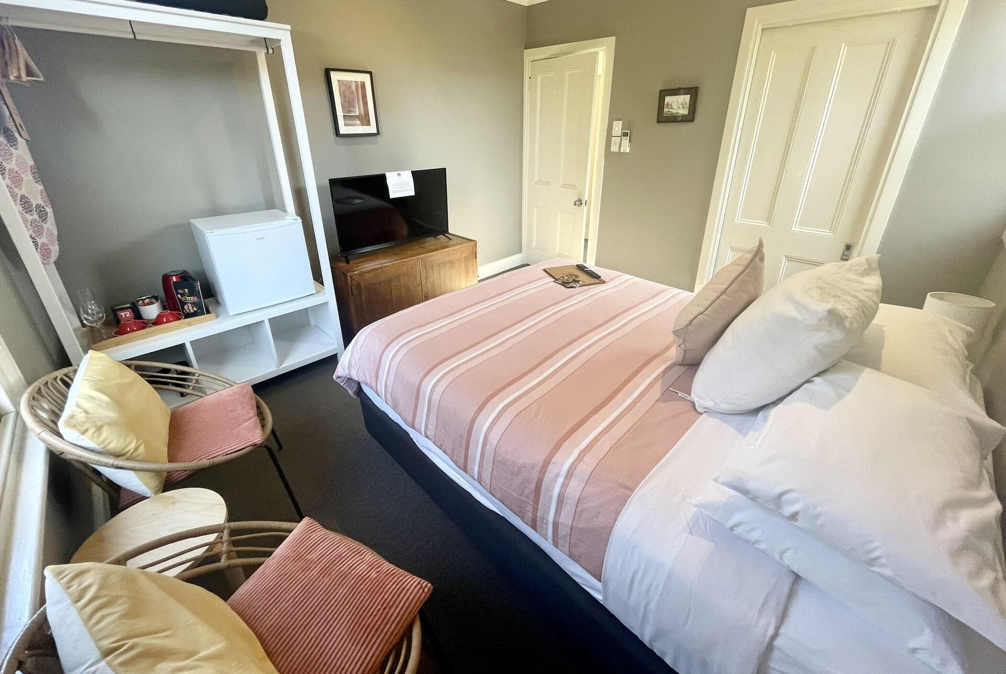 Athelstane House Hotel Куинсклиф Екстериор снимка