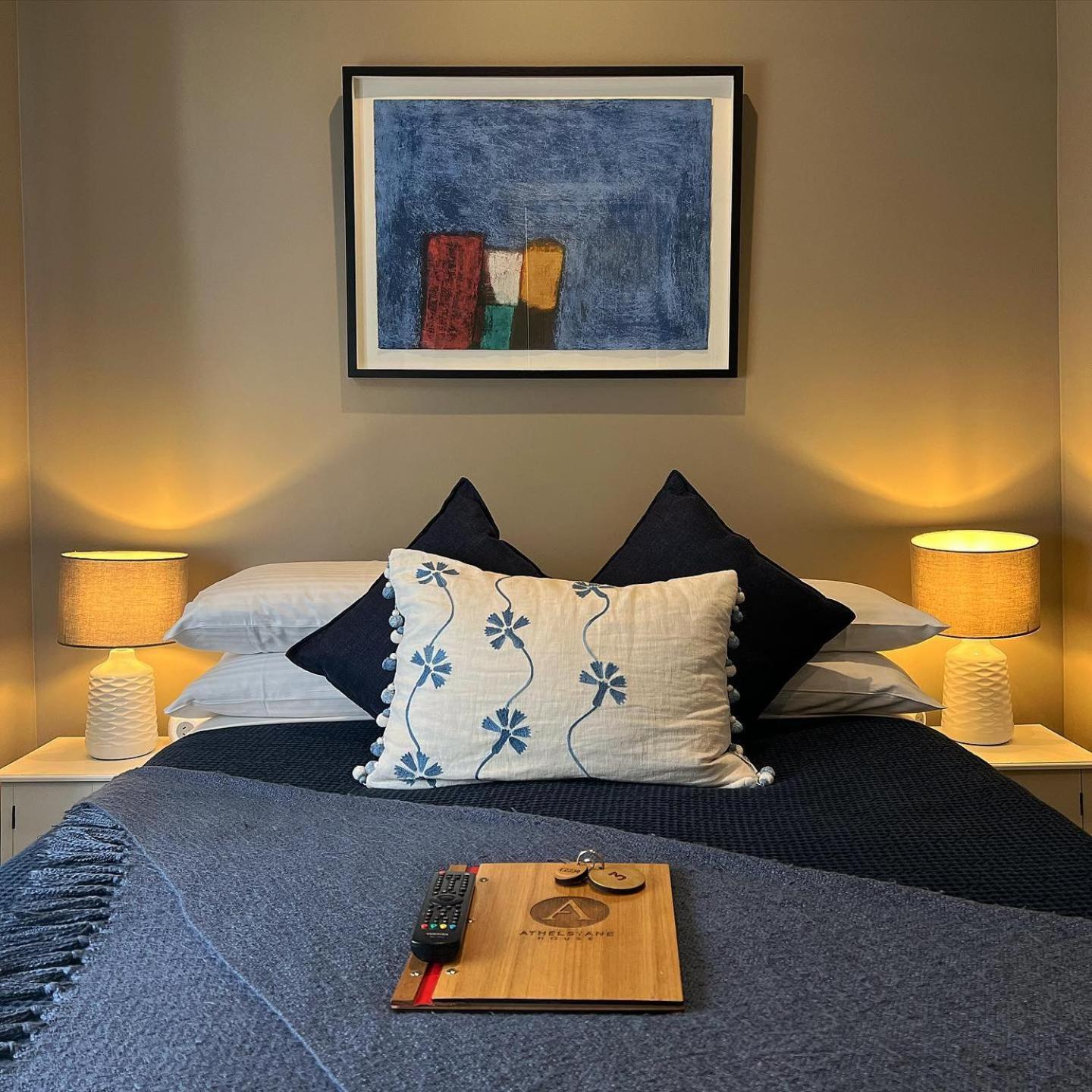 Athelstane House Hotel Куинсклиф Екстериор снимка