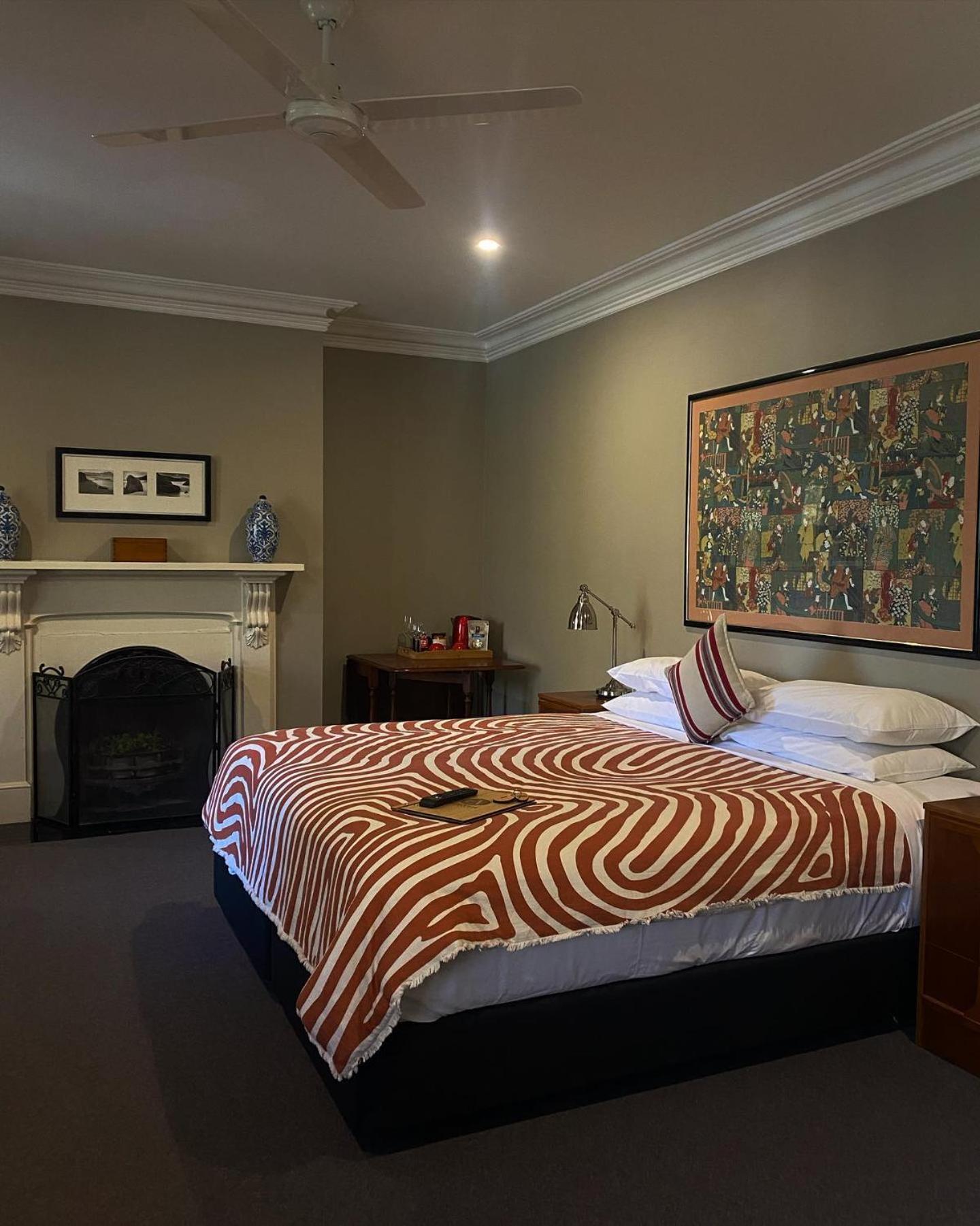 Athelstane House Hotel Куинсклиф Екстериор снимка